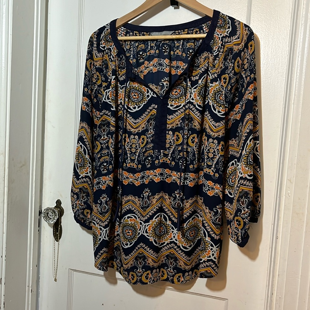 Valerie Stevens. XL Navy washable suede trim.  Navy/gold/orange/white designed